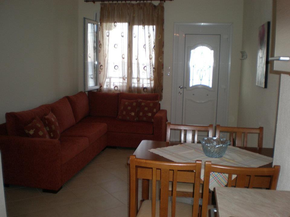 Perdikis Apartments - Paliouria Kokkino Nero Luaran gambar
